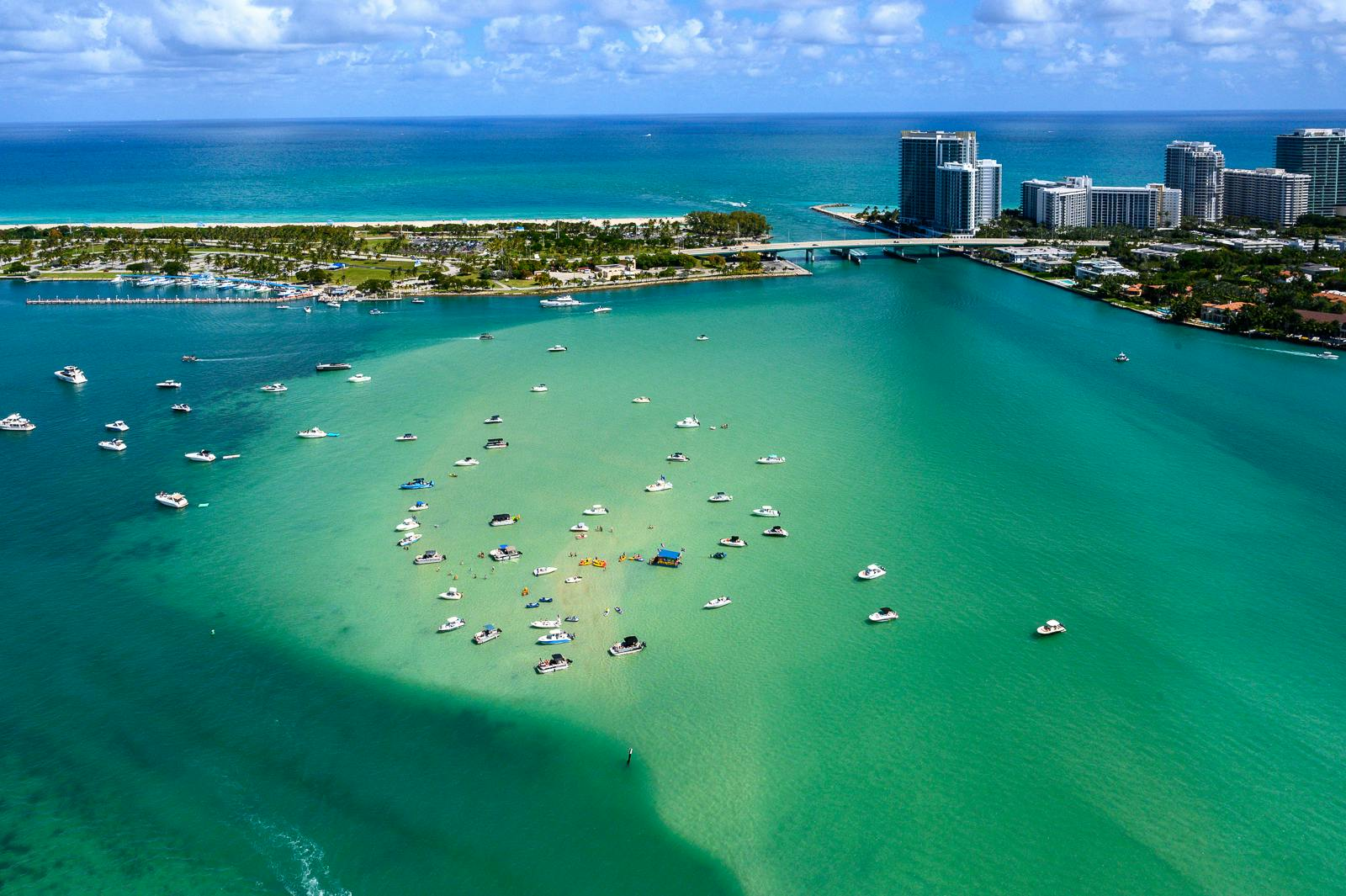 Miami Beach: 30-Minute Private Helicopter Tour from Fort Lauderdale - Photo 1 of 7